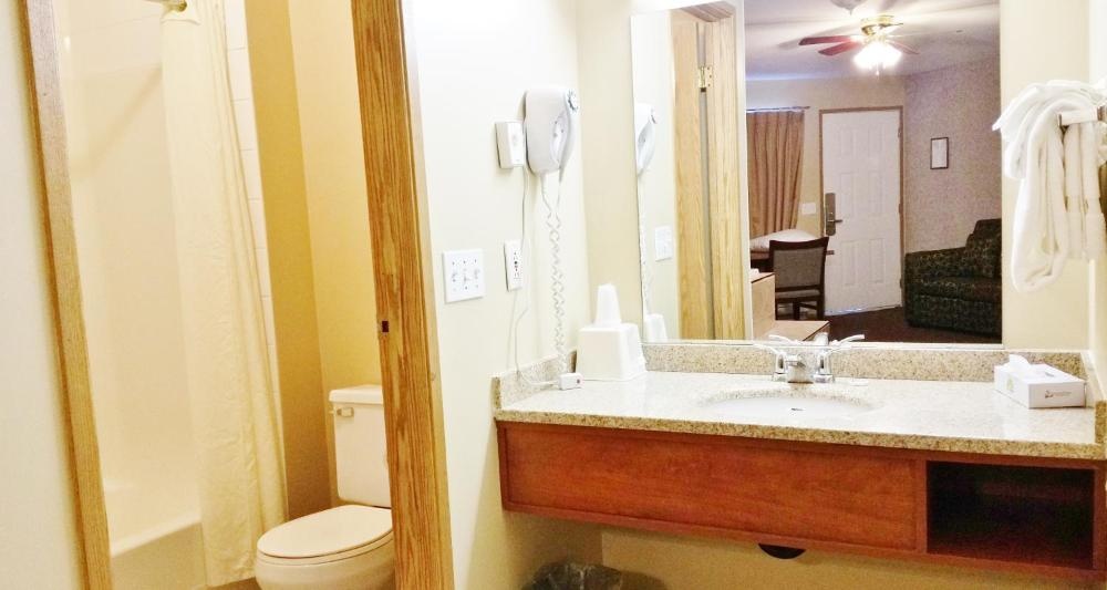 Room image 4