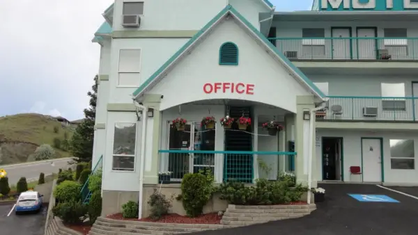Alpine Motel Main image